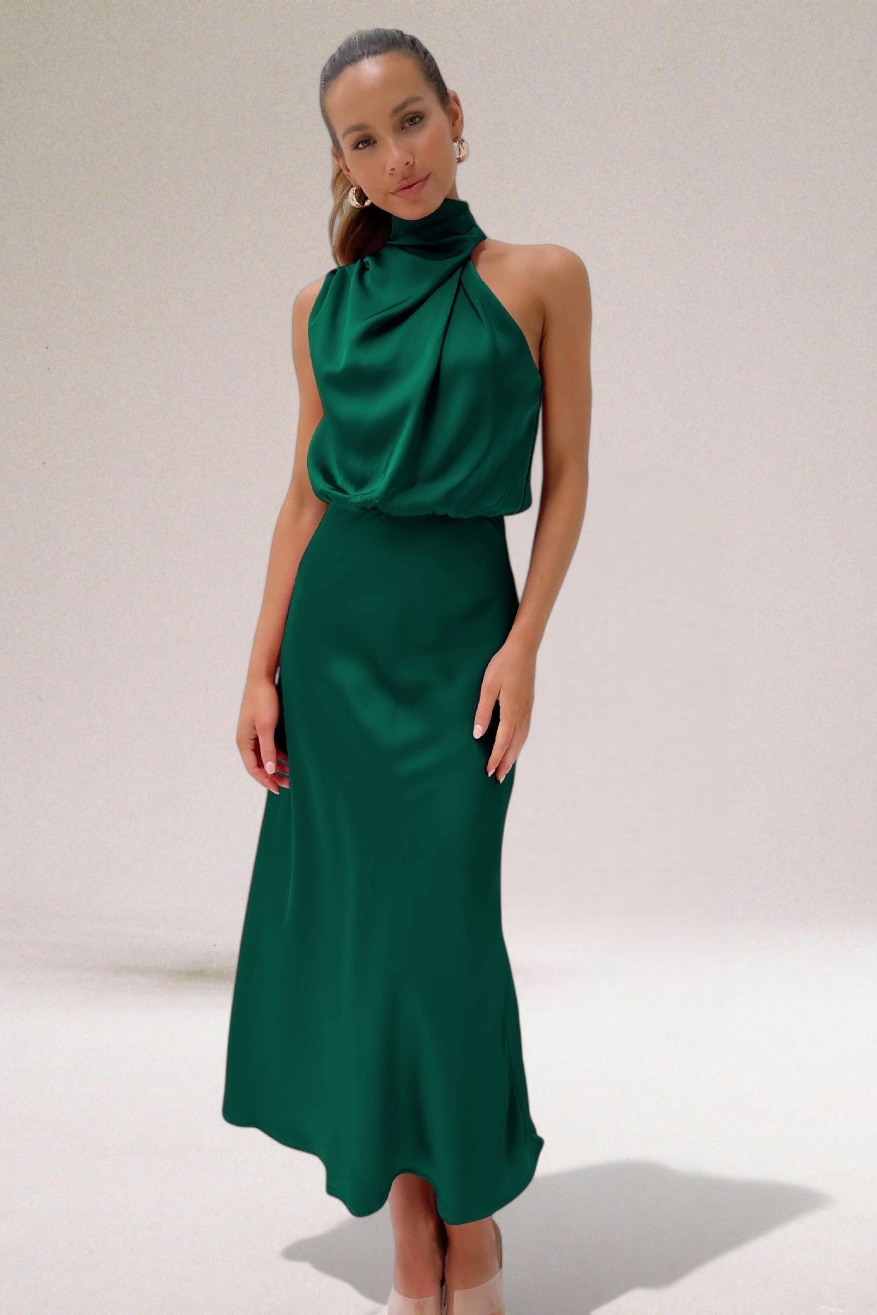 Flavia™ | GLAMOUR SATIJNEN JURK MET HALTERNEK